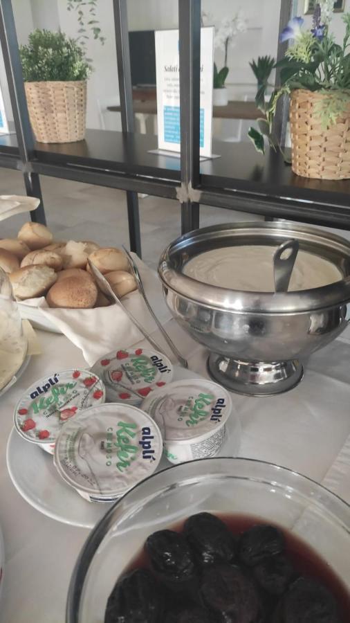 Hotel Santa Rosalia Marina di Camerota Bagian luar foto